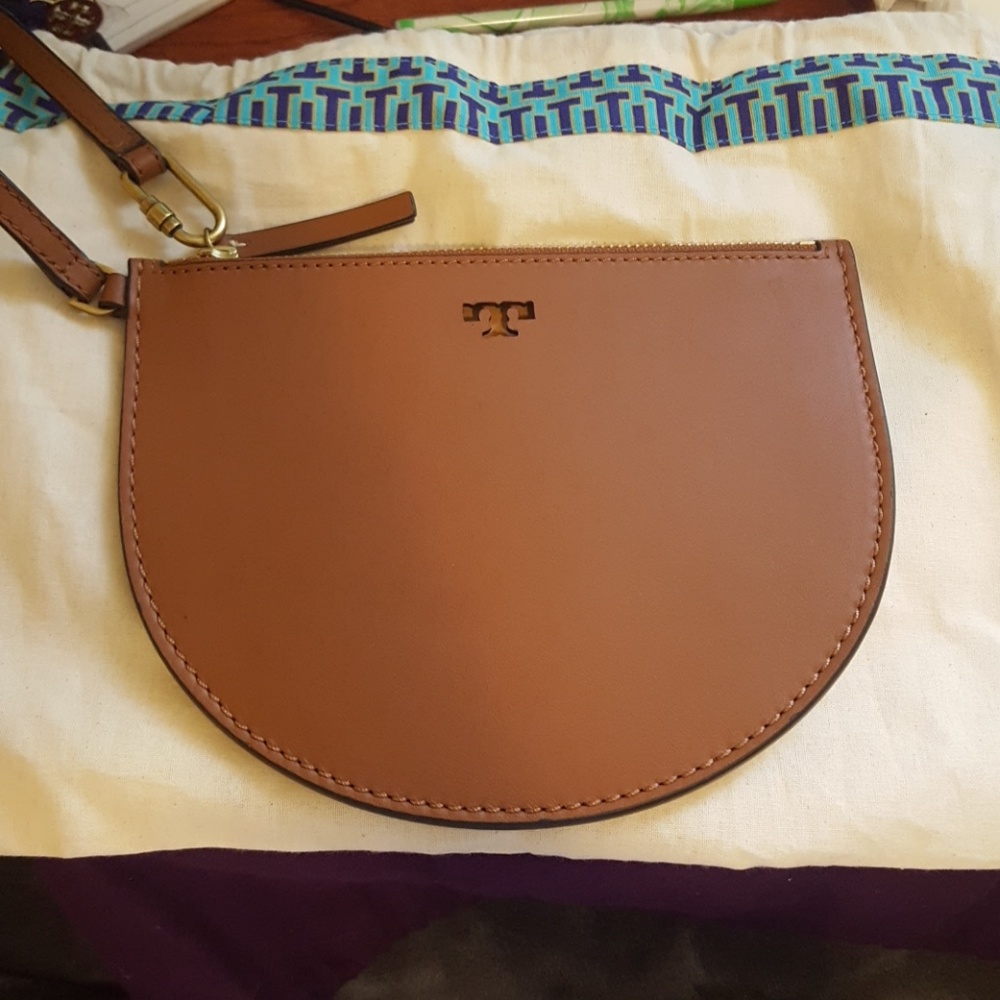 NWOT Tory Burch clutch